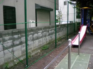 ネットフェンス